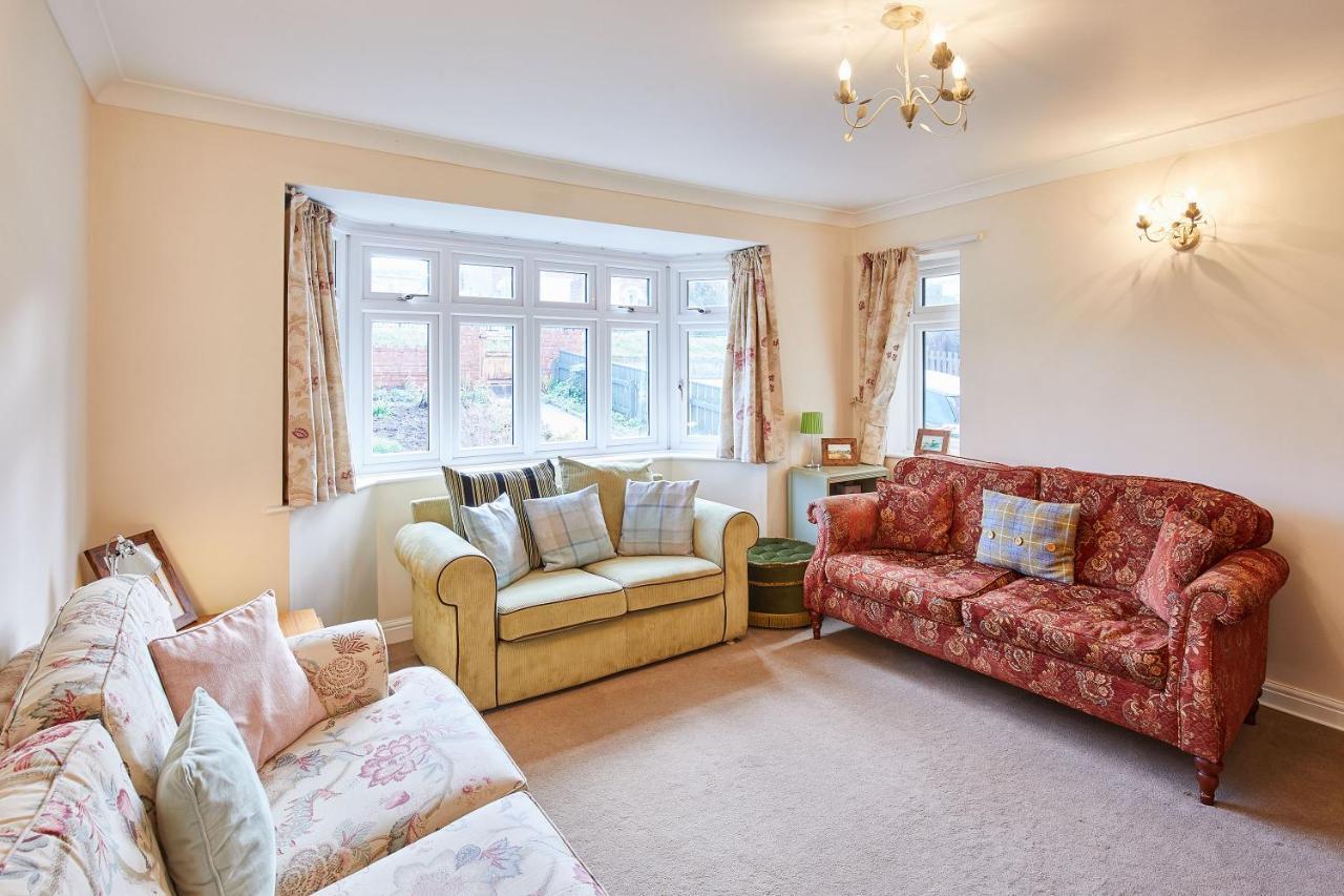 Host & Stay - Coach Cottage Brotton Buitenkant foto
